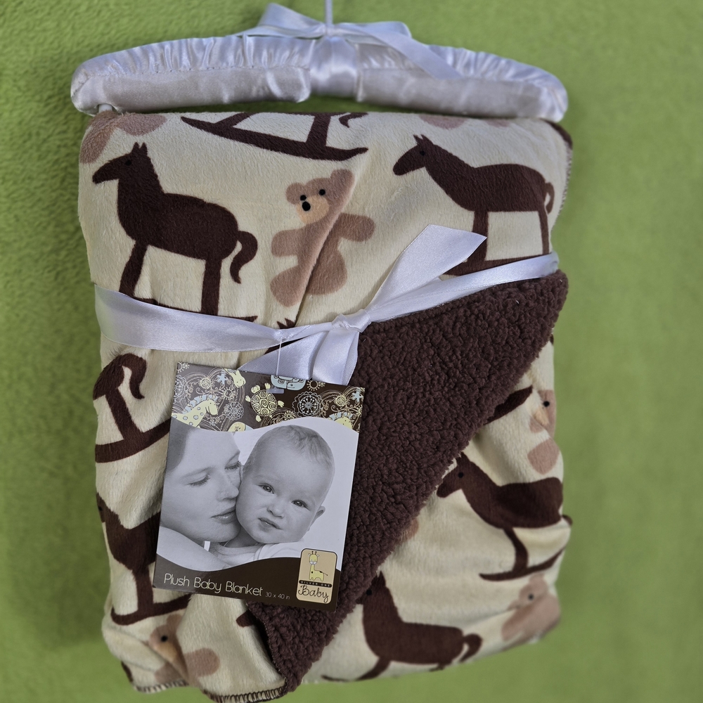NWT 30X40 IN BROWN + TAN Plush BLANKET Baby BOYS Rocking Horse Bear (Q2)